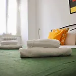 Orange Doria Al Vaticano
