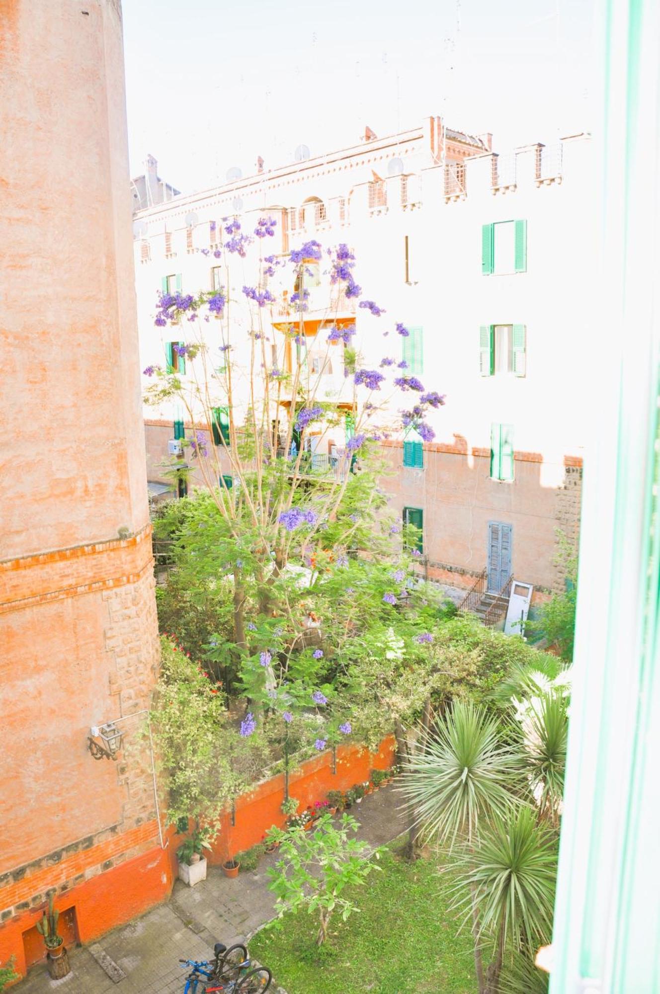 Orange Doria Al Vaticano Apartment Rome