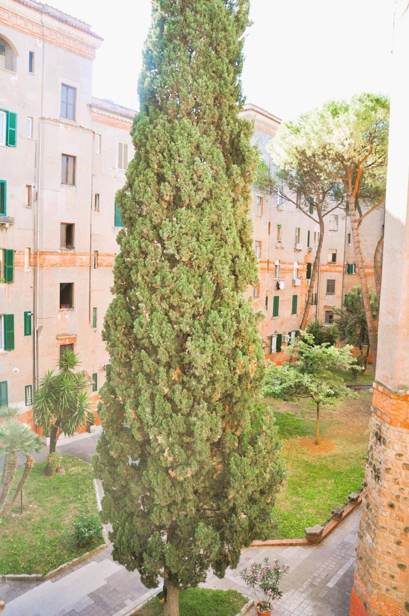 Apartment Orange Doria Al Vaticano Rome